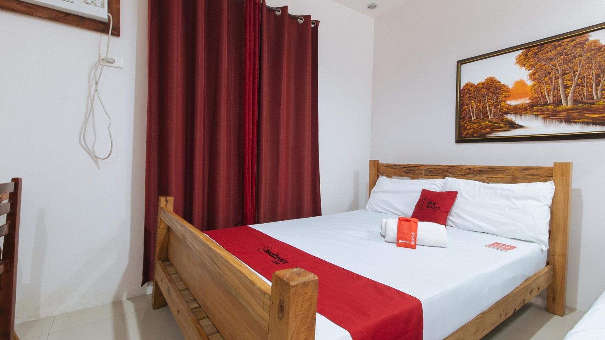 Reddoorz Plus @ Jollydays Hotel Nueva Ecija San Jose  Εξωτερικό φωτογραφία