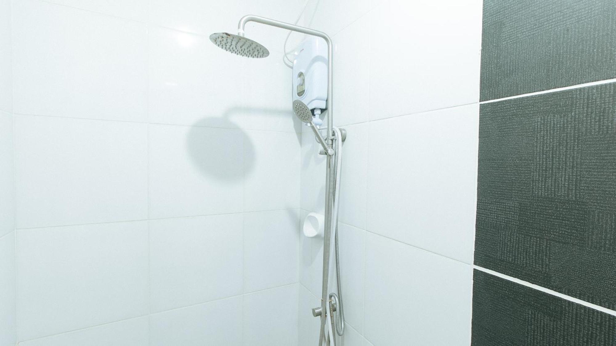 Reddoorz Plus @ Jollydays Hotel Nueva Ecija San Jose  Εξωτερικό φωτογραφία